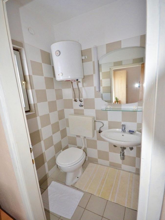 Apartments & Rooms Boris Sukosan Bagian luar foto